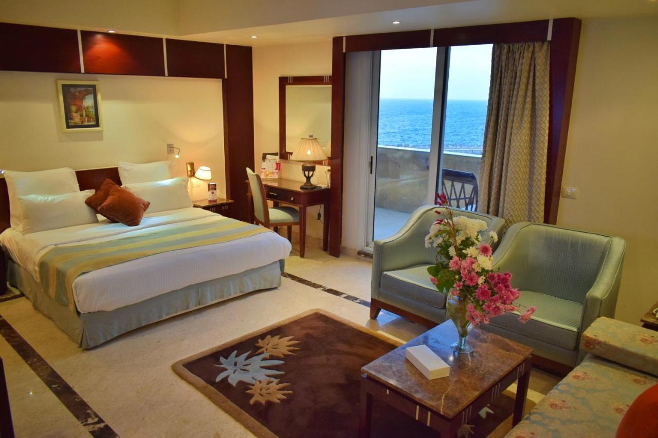 โรงแรมโรแมนซ์ อเล็กซานเดรีย ภายนอก รูปภาพ